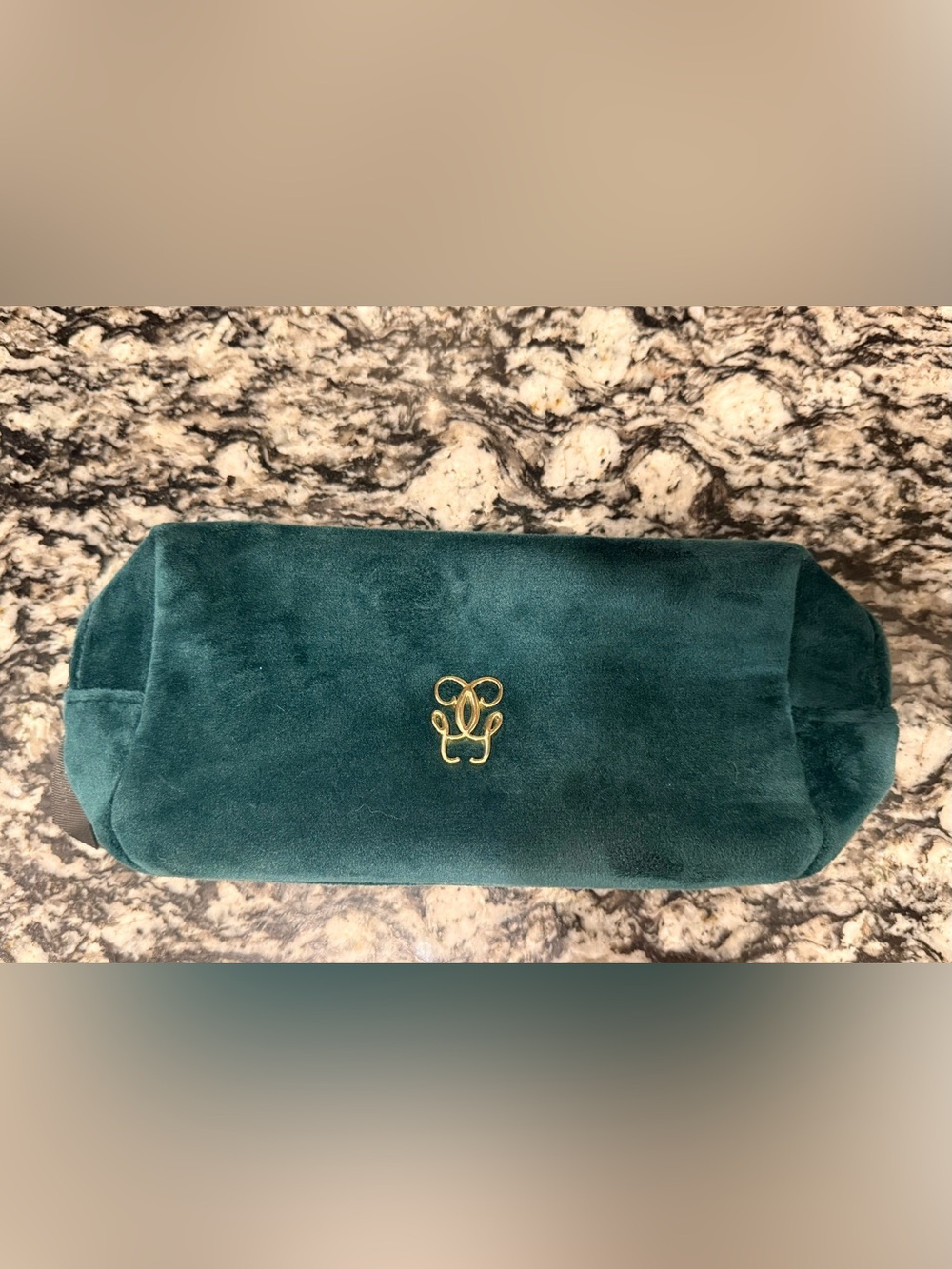 Guerlain Paris - Emerald Green Velvet Pouch